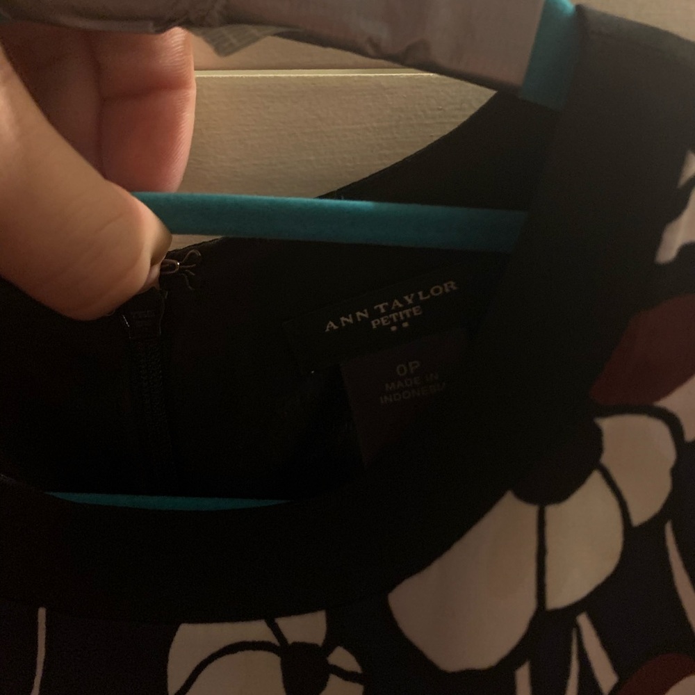 Ann Taylor Flower dress